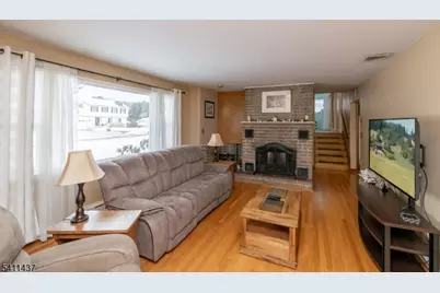 100 Eyland Ave, Roxbury Township, NJ 07876 - Photo 14