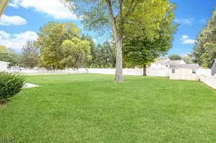 100 Eyland Ave, Roxbury Township, NJ 07876 - Photo 30