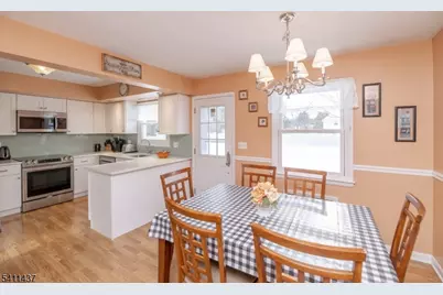 100 Eyland Ave, Roxbury Township, NJ 07876 - Photo 10