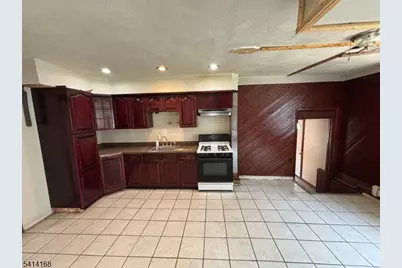 950 W 6th St, Plainfield, NJ 07063 - Photo 16