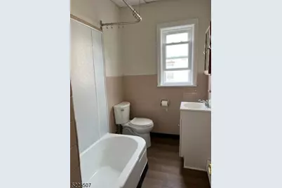 152 S Main St, Phillipsburg, NJ 08865 - Photo 2