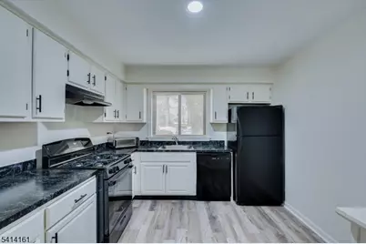 2211 Old Stone Mill Dr #2211, East Windsor Township, NJ 08512 - Photo 16