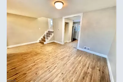 5 Gardner Pl, Sayreville, NJ 08859 - Photo 4