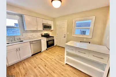 5 Gardner Pl, Sayreville, NJ 08859 - Photo 12