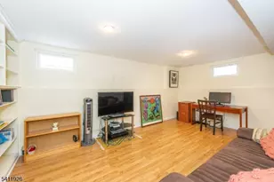 10 Burlington Rd, Clifton, NJ 07012 - Photo 20