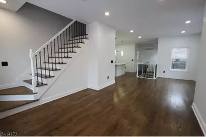 126 4th Ave, Hawthorne, NJ 07506 - Photo 8