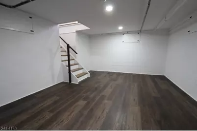 126 4th Ave, Hawthorne, NJ 07506 - Photo 16