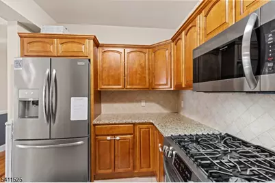 902 N 5th St #411, Newark, NJ 07107 - Photo 16