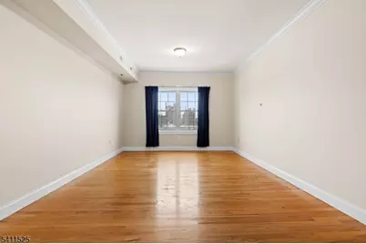 902 N 5th St #411, Newark, NJ 07107 - Photo 8