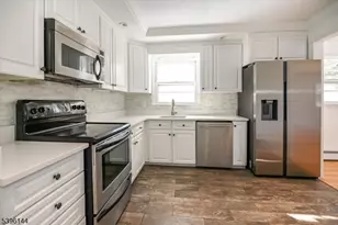 210 Ross Dr, Boonton Town, NJ 07005 - Photo 4