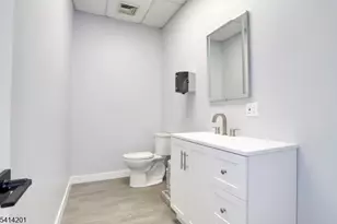 980-Pt986 Dehart Pl, Elizabeth, NJ 07202 - Photo 4