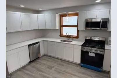 626 Brooklyn Mountain Rd, Hopatcong, NJ 07843 - Photo 8