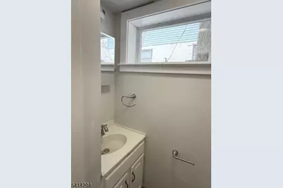 626 Brooklyn Mountain Rd, Hopatcong, NJ 07843 - Photo 10