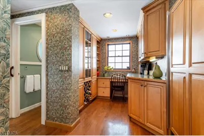 127 Central Ave, Glen Rock, NJ 07452 - Photo 12