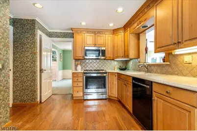 127 Central Ave, Glen Rock, NJ 07452 - Photo 10