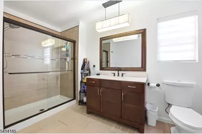 2200 Vauxhall Rd, Union Township, NJ 07083 - Photo 18