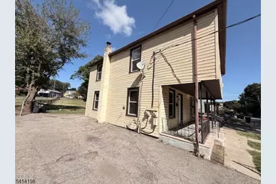 17 Stoll St, Netcong, NJ 07857 - Photo 2