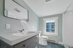 42 Brookfield Rd, Montclair, NJ 07043 - Photo 30