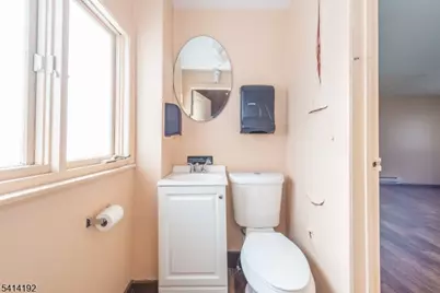 217/219 Hamburg Tpk, Bloomingdale, NJ 07403 - Photo 12