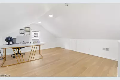 148 Freeman Ave, East Orange, NJ 07018 - Photo 34