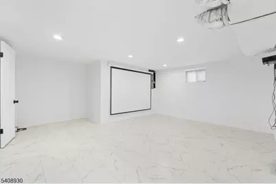 148 Freeman Ave, East Orange, NJ 07018 - Photo 22