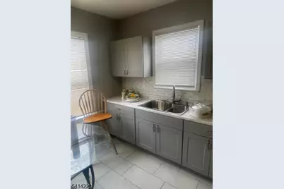 12 Hawthorne Ave, East Orange, NJ 07018 - Photo 14