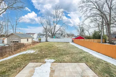 28 Lincoln Ave, Parsippany, NJ 07034 - Photo 18