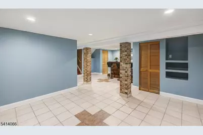 372 Willow Way, Clark Township, NJ 07066 - Photo 38