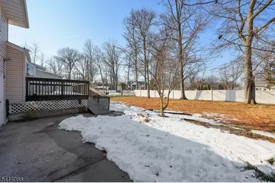 372 Willow Way, Clark Township, NJ 07066 - Photo 40