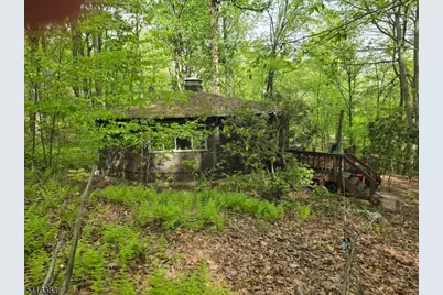 20 Wishing Well Rd, Blairstown Township, NJ 07832 - Photo 1