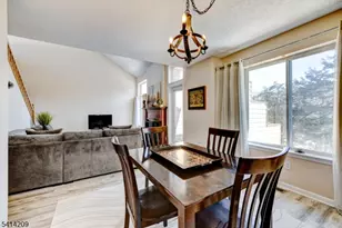 5 Sugar Maple Ln, Hardyston Township, NJ 07419 - Photo 10