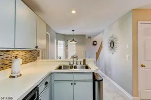 5 Sugar Maple Ln, Hardyston Township, NJ 07419 - Photo 18