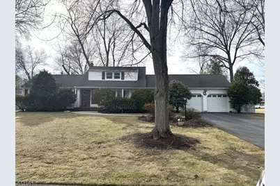 2 Peach Tree Ct, Parsippany, NJ 07054 - Photo 36