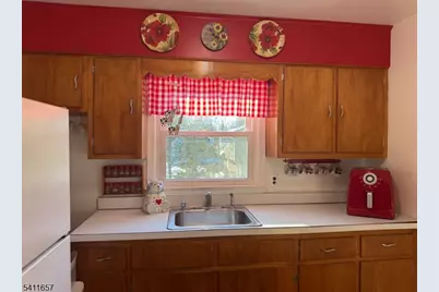 2 Peach Tree Ct, Parsippany, NJ 07054 - Photo 28