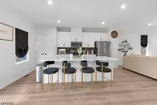 5 Saw Mill Cir, Hackettstown, NJ 07840 - Photo 12