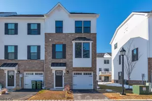 5 Saw Mill Cir, Hackettstown, NJ 07840 - Photo 2