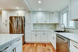 23 Amwell Rd, Millstone Borough, NJ 08844 - Photo 6