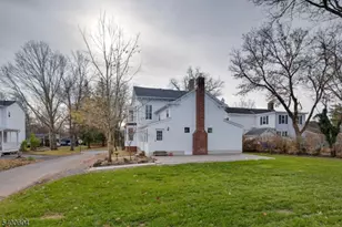 23 Amwell Rd, Millstone Borough, NJ 08844 - Photo 28