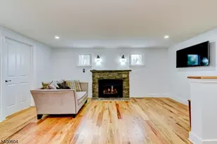 23 Amwell Rd, Millstone Borough, NJ 08844 - Photo 10