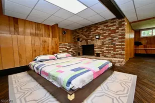 221 S Maryland Ave, Jefferson Township, NJ 07849 - Photo 8