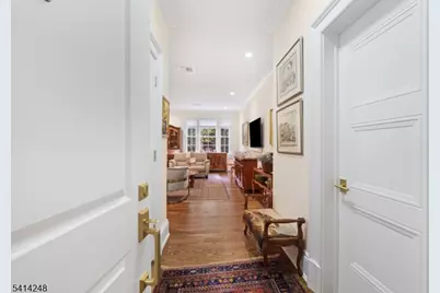 80 Claremont Rdunit #206, Bernardsville, NJ 07924 - Photo 4