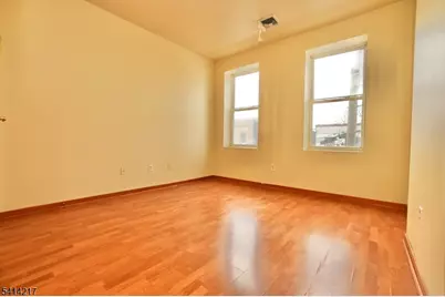 138-140 Fleming Ave Unit #3C, Newark, NJ 07105 - Photo 8