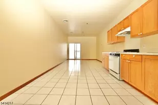 138-140 Fleming Ave Unit, Newark, NJ 07105 - Photo 4