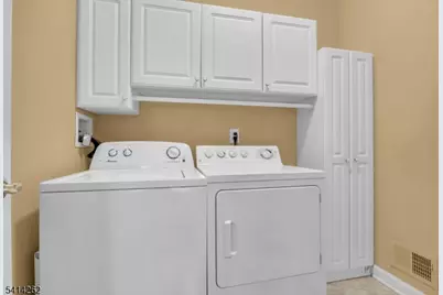 12 Yates Ave, Franklin Township, NJ 08873 - Photo 18