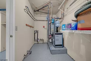 114 Hagerman Ct, Bridgewater Twp., NJ 08807 - Photo 26