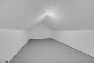 114 Hagerman Ct, Bridgewater Twp., NJ 08807 - Photo 24