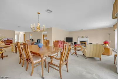 114 Hagerman Ct, Bridgewater Twp., NJ 08807 - Photo 6