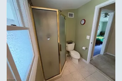 911 Colfax Ave, Pompton Lakes, NJ 07442 - Photo 14