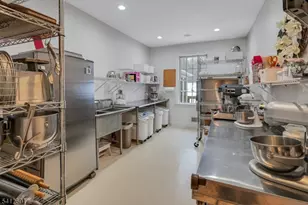 16 Lenape Trail, Montclair, NJ 07043 - Photo 10