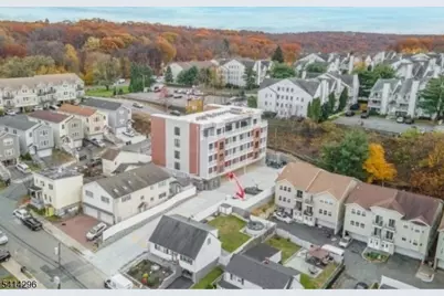 318 Dixon Ave #505, Paterson, NJ 07501 - Photo 4